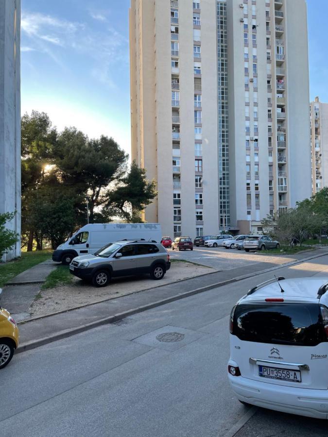 Apartment Bella Veruda In Pula Exteriör bild